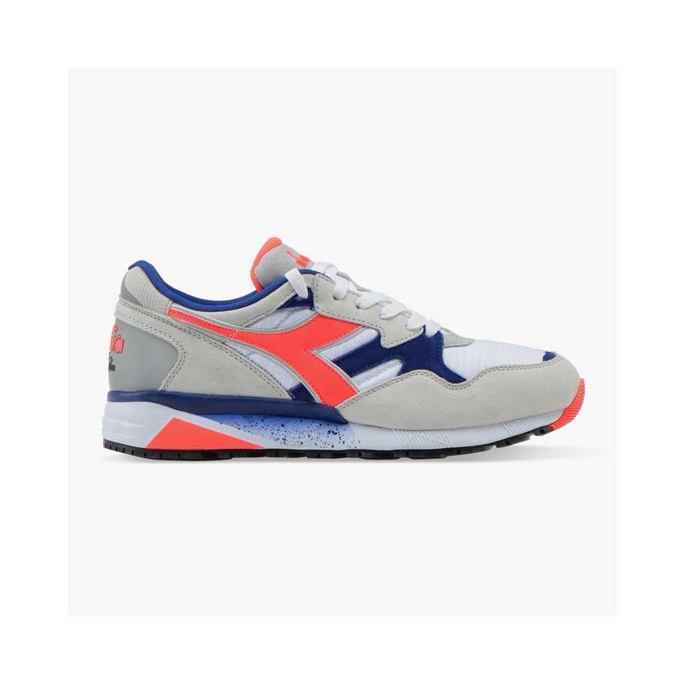n9002 diadora
