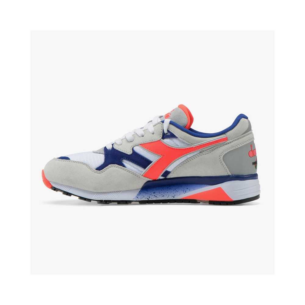 n9002 diadora