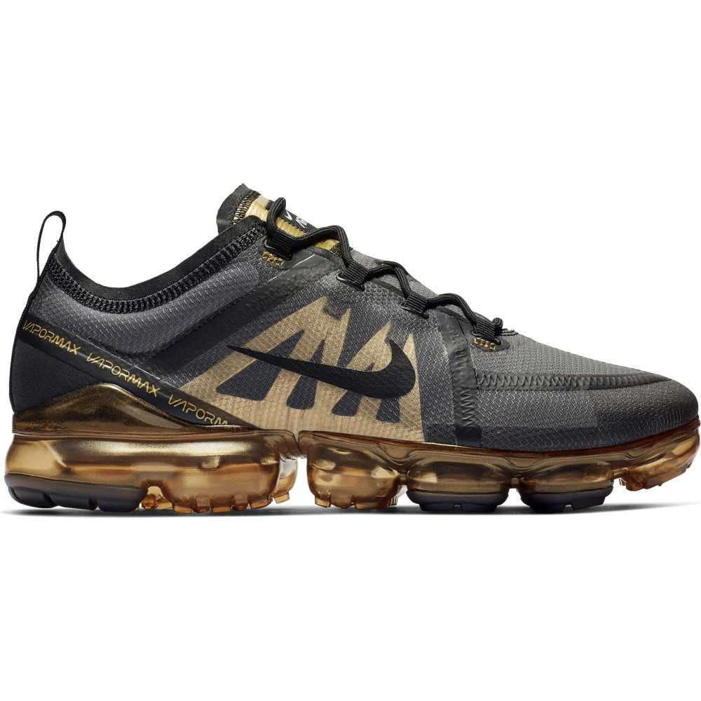 nike vapormax black metallic gold