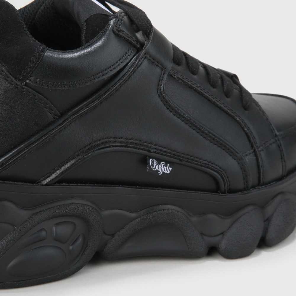 buffalo corin trainer in black